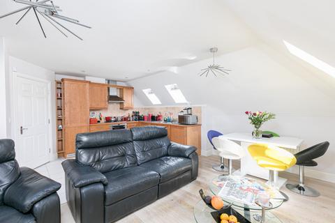 1 bedroom flat for sale, Maddox Drive, Crawley RH10