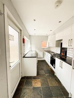 undefined, Wellington Street