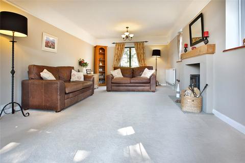 5 bedroom detached house to rent, Woodlands, Hove, East Sussex, BN3