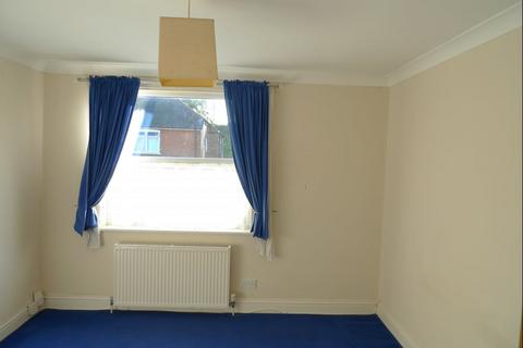 2 bedroom flat for sale, Strafford Court, Pondcroft Road, Knebworth, SG3