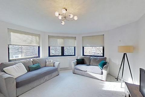 2 bedroom flat to rent, Dalgety Road, Edinburgh, EH7