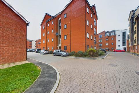 2 bedroom flat for sale, Boldison Close, Aylesbury HP19