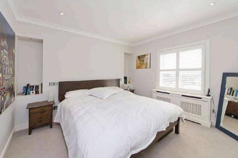 3 bedroom flat for sale, Ladbroke Grove, North Kensington, London, W10