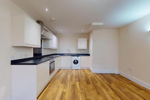 2 bedroom flat for sale, Chingford Mount Road