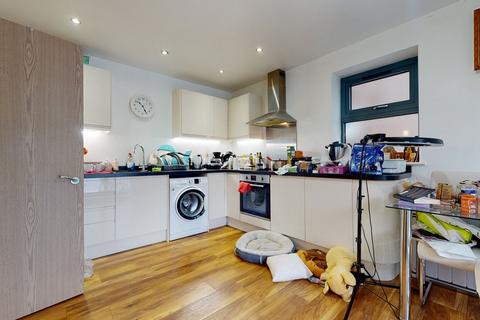 1 bedroom flat for sale, Station Road New Barnet