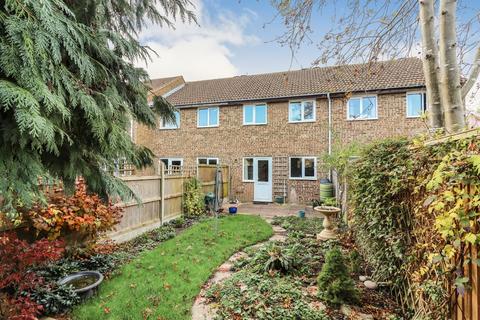 3 bedroom terraced house for sale, Washburn Close, Bedford