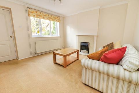 3 bedroom terraced house for sale, Washburn Close, Bedford