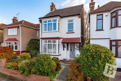 4 bedroom detached house for sale, Kings Drive, Gravesend, Kent, DA12