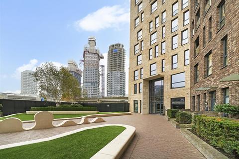 1 bedroom apartment for sale, Williamsburg Plaza, London E14