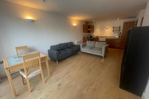 2 bedroom flat to rent, Isaac Way, Manchester,