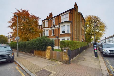 4 bedroom flat for sale, Thurleigh Mansions, Thurleigh Road, London, SW12