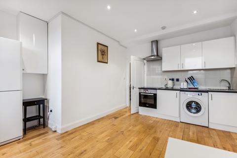 undefined, Askew Road, London