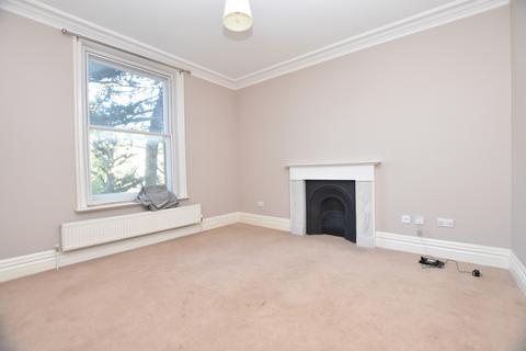 1 bedroom flat to rent, Church Road London SE19