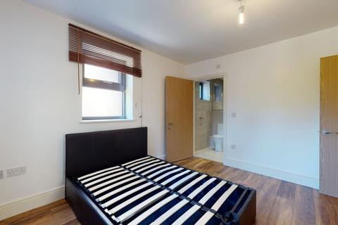 2 bedroom flat for sale, Station Road New Barnet