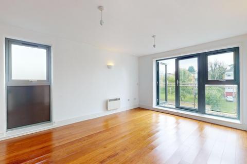 2 bedroom flat for sale, Station Road New Barnet