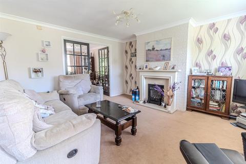 3 bedroom semi-detached house for sale, Ballerat Crescent, Heron Ridge, Nottingham