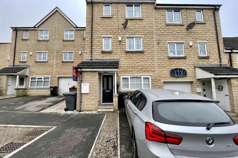 5 bedroom townhouse for sale, Chelker Close, Bradford BD6