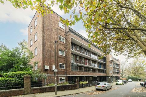 2 bedroom flat for sale, Vermont Road, London SW18