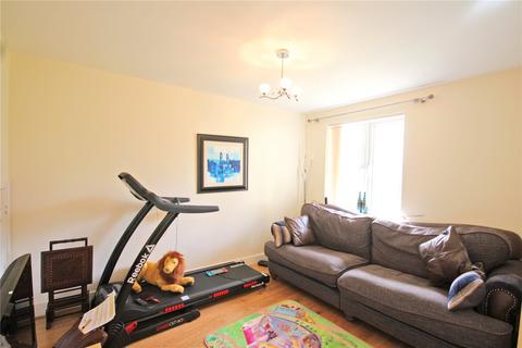 4 bedroom end of terrace house to rent, Borders Crescent, Loughton, IG10