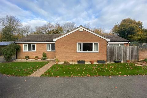 3 bedroom detached bungalow for sale, Earlswood, Orton Brimbles, Peterborough