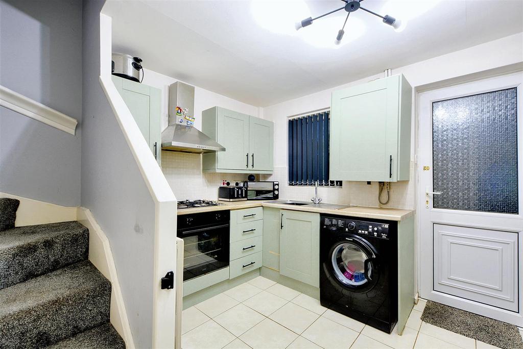 Kitchen 2