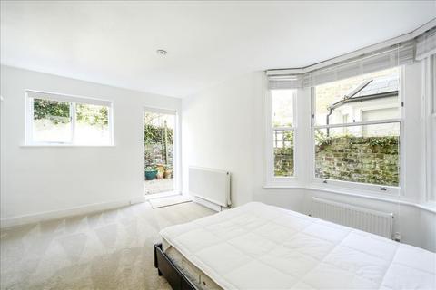 1 bedroom flat to rent, Aliwal Road, Battersea, London, SW11