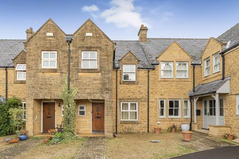 3 bedroom terraced house for sale, Priorygate Court, Castle Cary, BA7