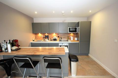 2 bedroom apartment to rent, Saville, Potato Wharf, Manchester M3