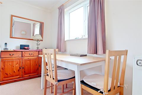 2 bedroom flat for sale, Copse View, East Preston, Littlehampton, BN16