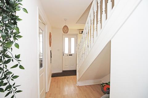 2 Chive Close, Blackpool, FY2 0WF