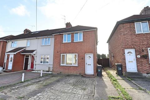 2 bedroom end of terrace house to rent, Buckwoods Road, Braintree