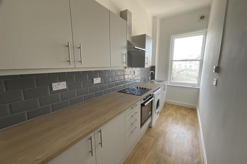 1 bedroom flat to rent, Westwood, Scarborough