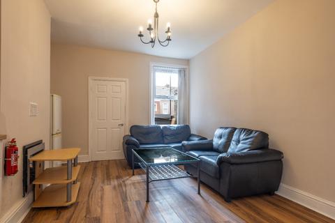 3 bedroom maisonette to rent, Warwick Street, Newcastle Upon Tyne NE6