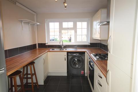 3 bedroom semi-detached house for sale, Holmfirth Close, Hereford