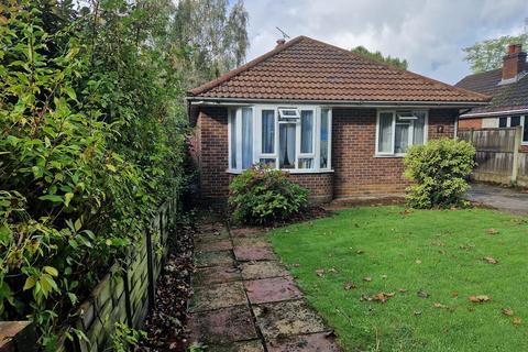 3 bedroom bungalow to rent, Hales Drive, Canterbury, Canterbury