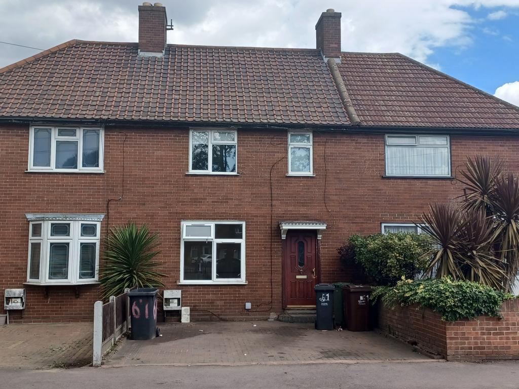 3 Bedroom House in Dagenham