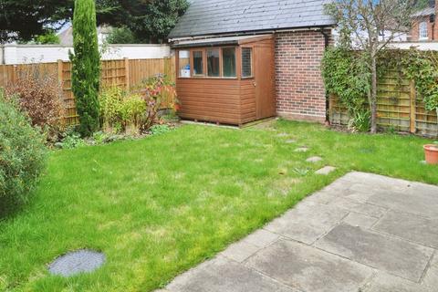 5 Friars Close, Great Baddow, Chelmsford, CM2 7FP