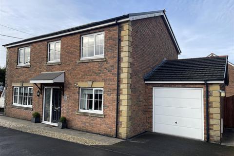 4 bedroom detached house for sale, Llys Anron, Cross Hands, Llanelli