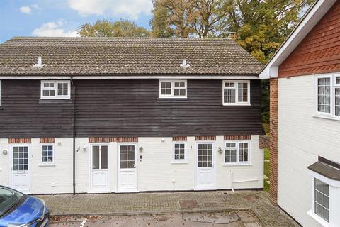 1 bedroom maisonette for sale, Wickhurst Gardens, Broadbridge Heath, Nr Horsham, West Sussex