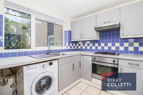 undefined, Lampits, Hoddesdon