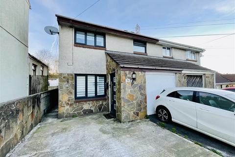 3 bedroom semi-detached house for sale, Penygaer Cottages, Felinfoel, Llanelli