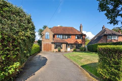 5 bedroom detached house to rent, Woodlands, Hove, East Sussex, BN3