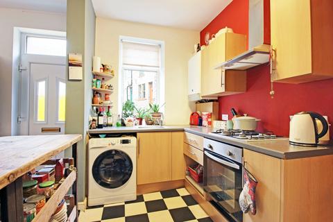 2 bedroom end of terrace house for sale, Sackville Street, Hebden Bridge