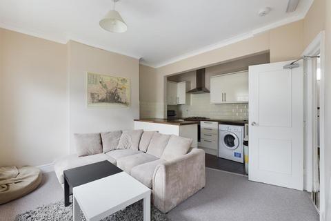 5 bedroom maisonette to rent, Upper Lewes Road, Brighton, East Sussex