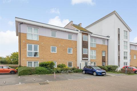 2 bedroom apartment for sale, Belon Drive, Whitstable