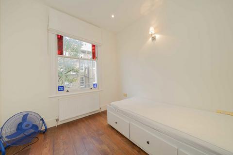 3 bedroom flat to rent, Clarendon Gardens, Maida Vale W9