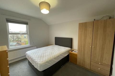 5 bedroom house to rent, Bristol BS3