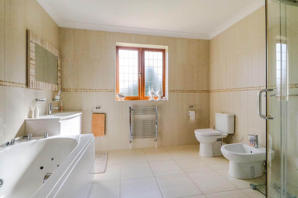 Bedroom One En Suite