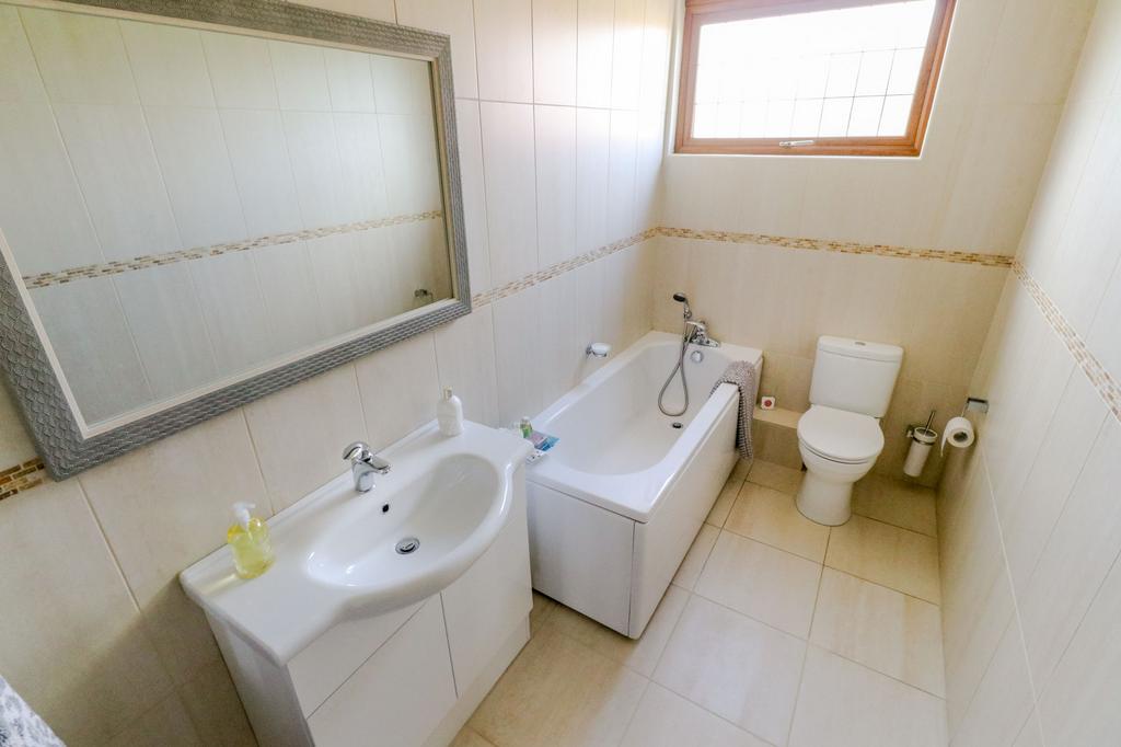 Bedroom Two Ensuite