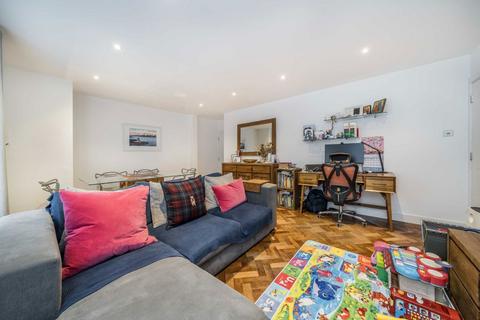 3 bedroom flat for sale, Wapping Lane, London E1W